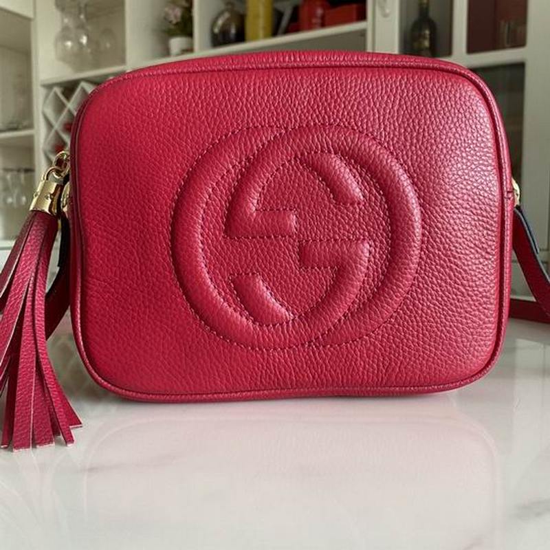 Gucci Handbags 274